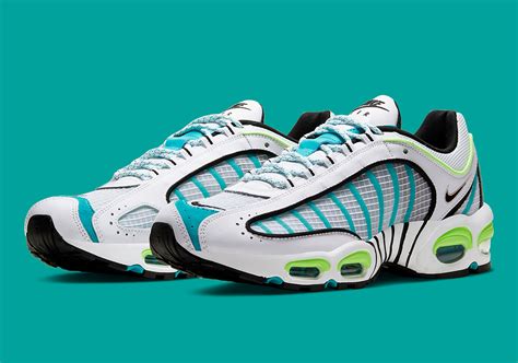 Nike clearance Air Max tailwind